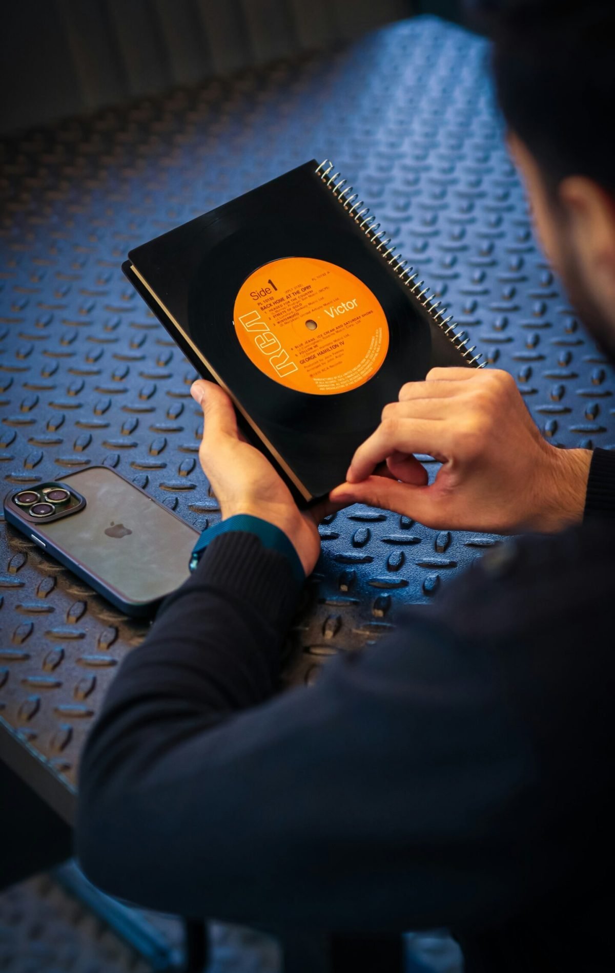 hossein-nasr-OxGHzSkSk10-unsplash